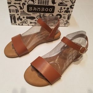 Bamboo flat sandals NWT SZ 6.5